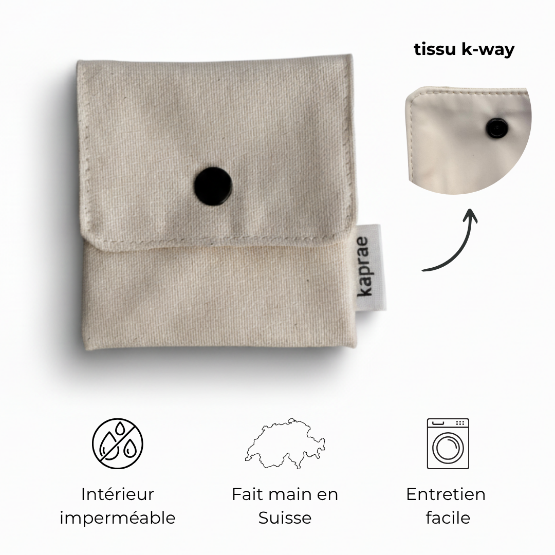 Pochette Kaprae pour savon, faite main en Suisse, en tissu imperméable et facile à entretenir.